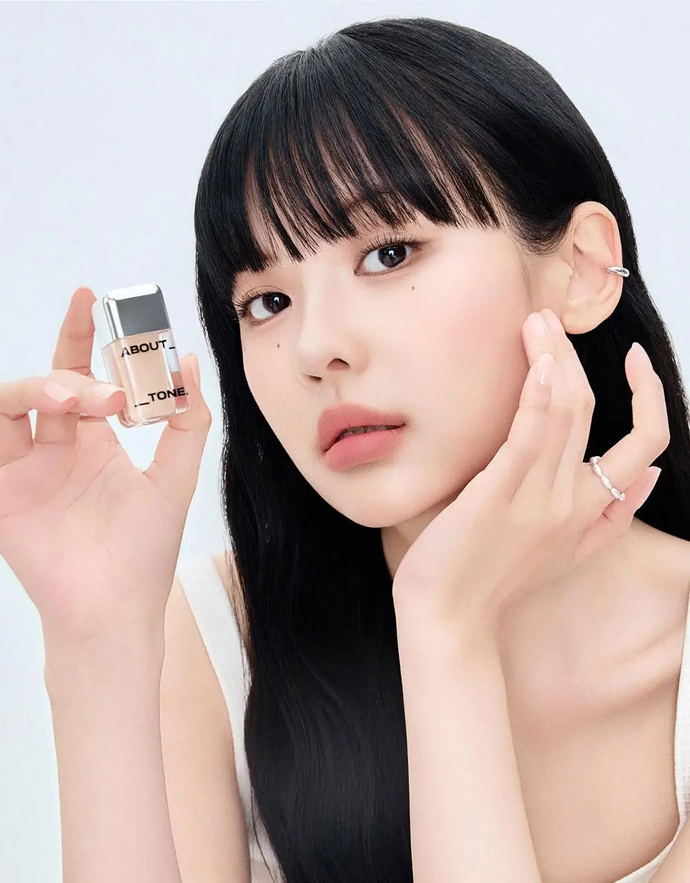 [딱붙컨실러] 어바웃톤 스킨 레이어 커버 핏 컨실러 5.6g 상세페이지 7